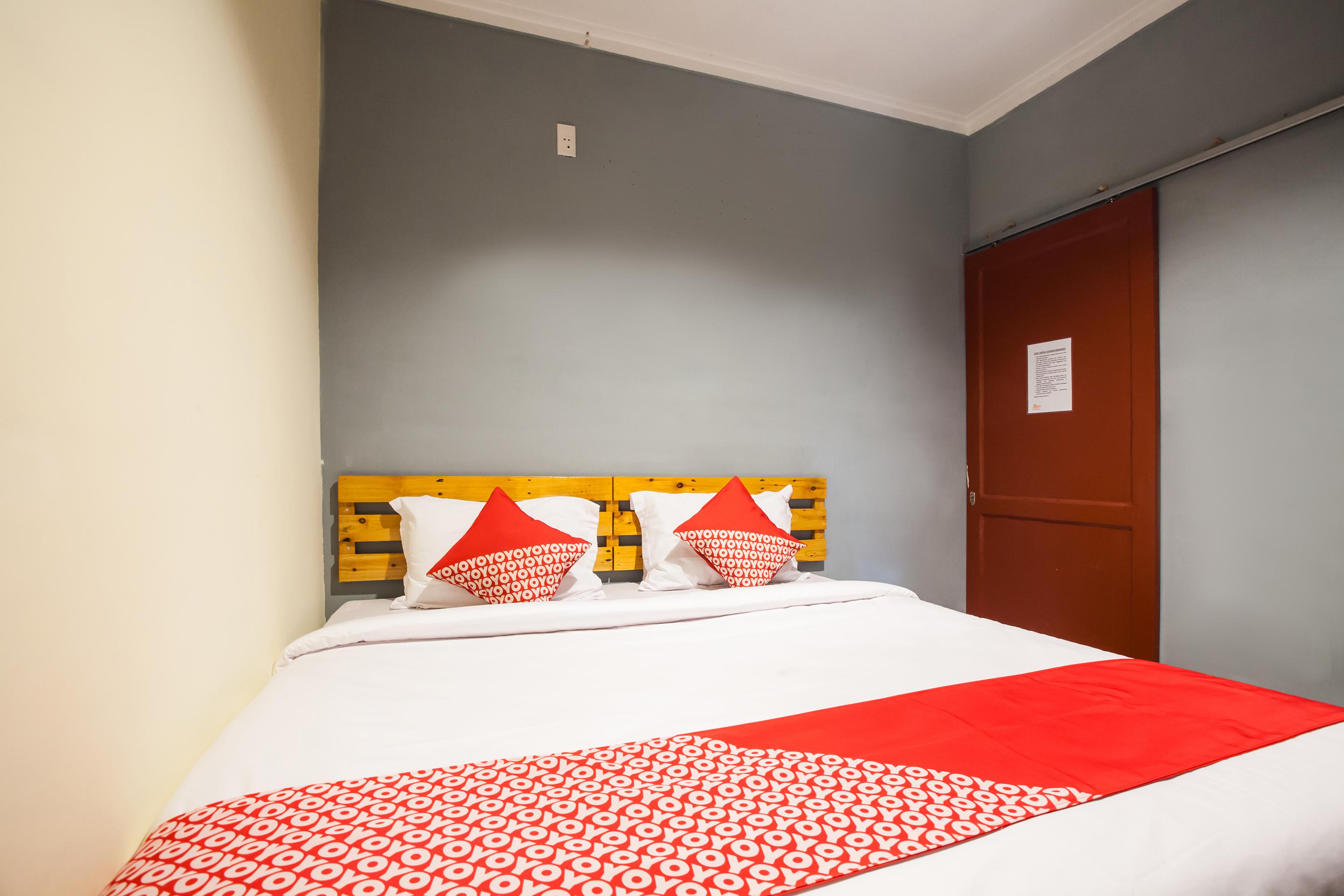 Oyo 990 Stadion Residence Syariah Medan Kültér fotó